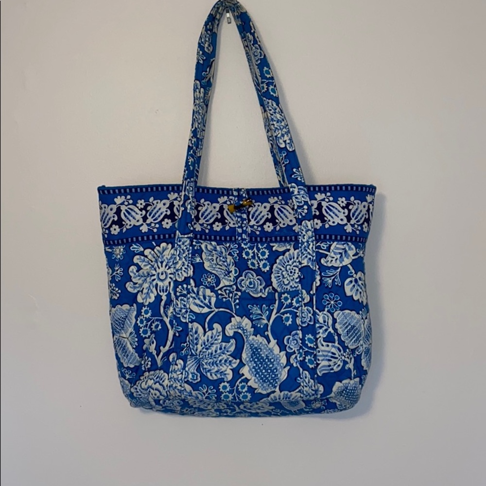 Vera Bradley Tote